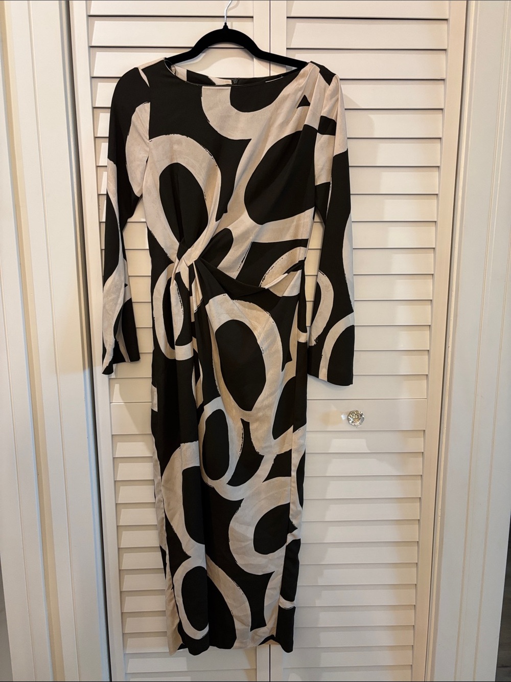 Zara Black and Cream Long-Sleeve Twist-Waist Maxi Dress